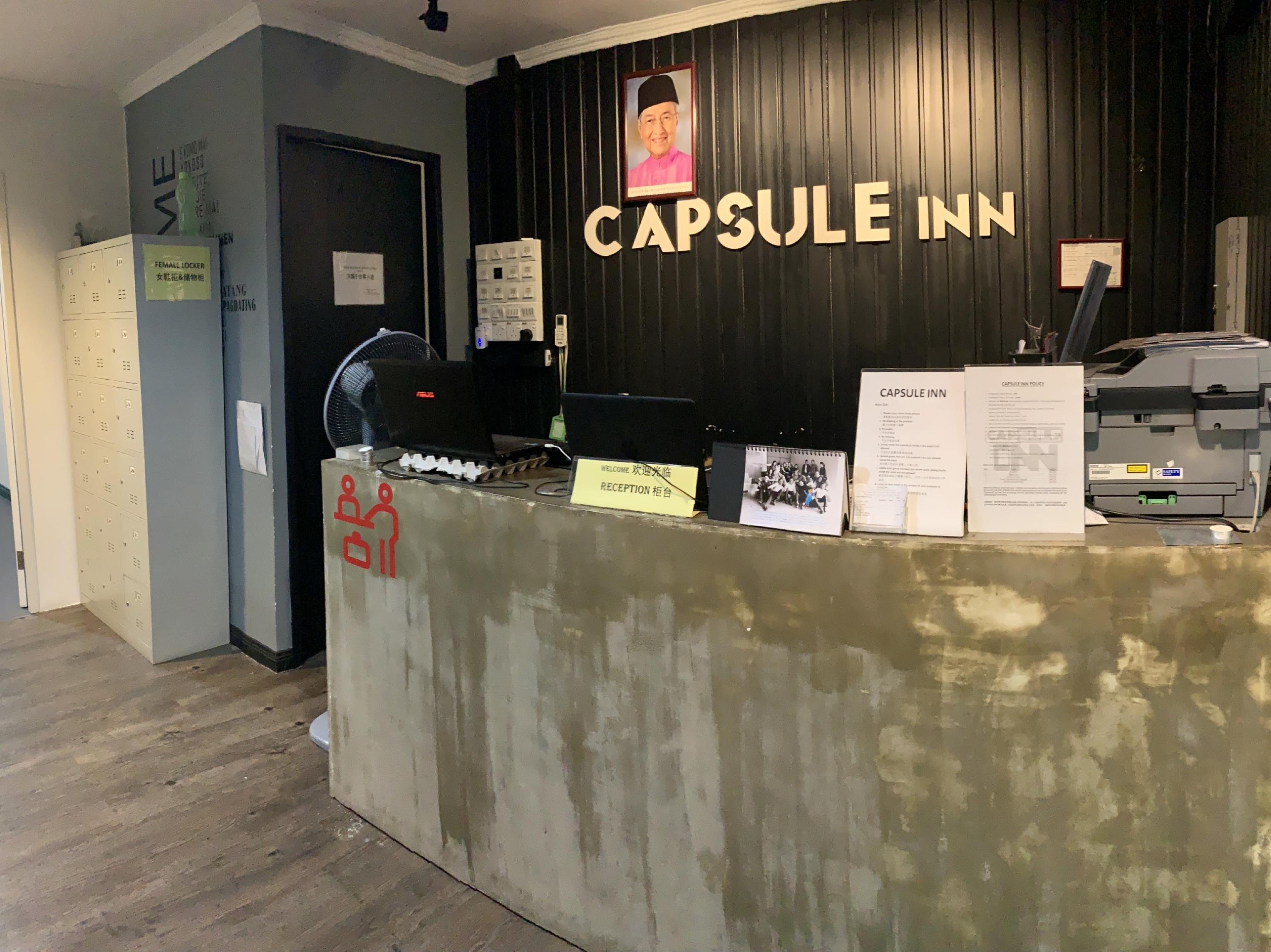 Spot On 89726 Capsule Inn Кота Кинабалу Екстериор снимка