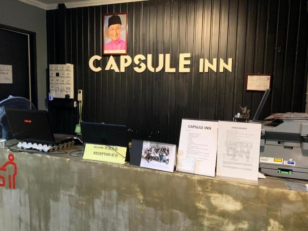 Spot On 89726 Capsule Inn Кота Кинабалу Екстериор снимка